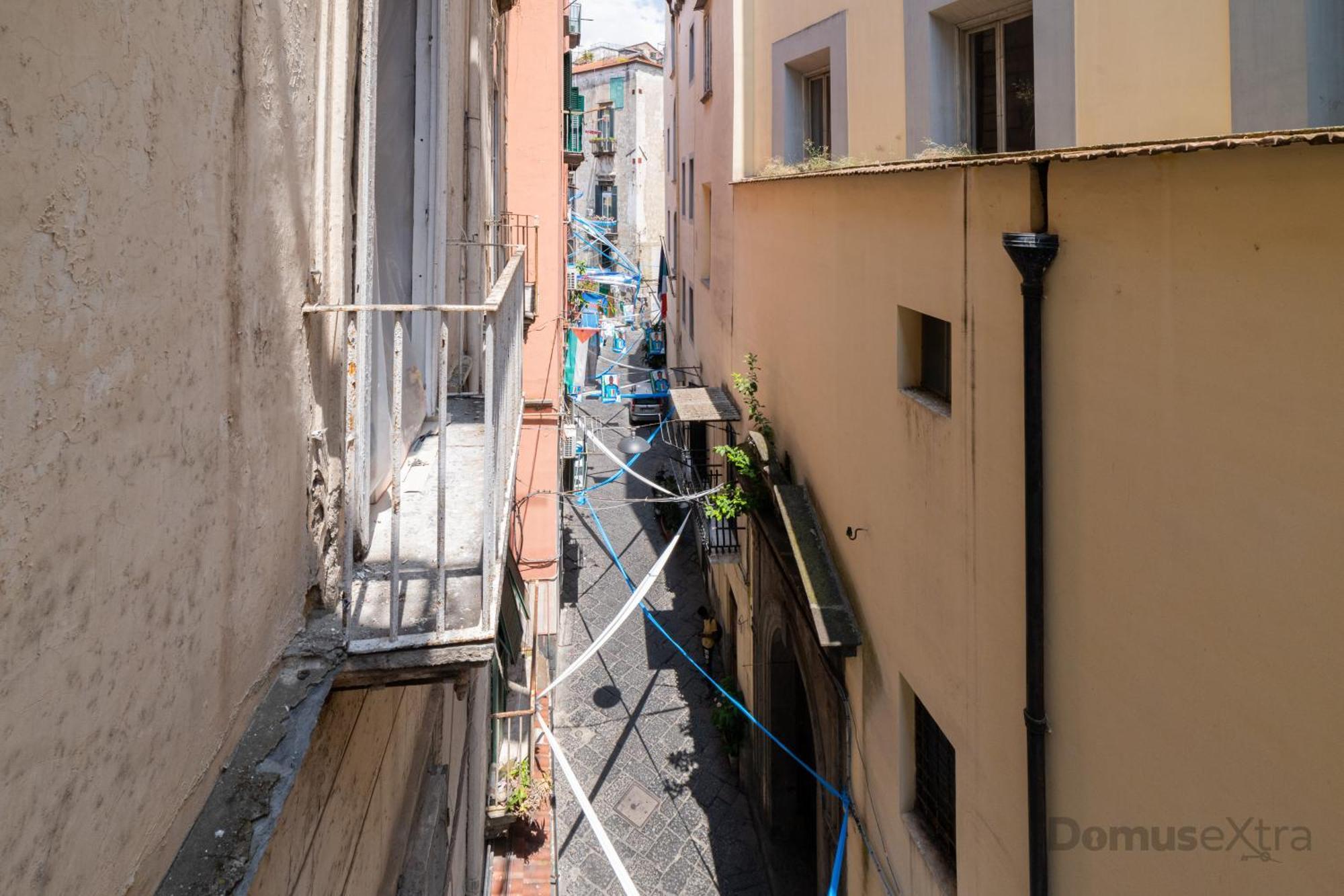31 Saint Paul'S Apartment By Domusextra Napoli Esterno foto